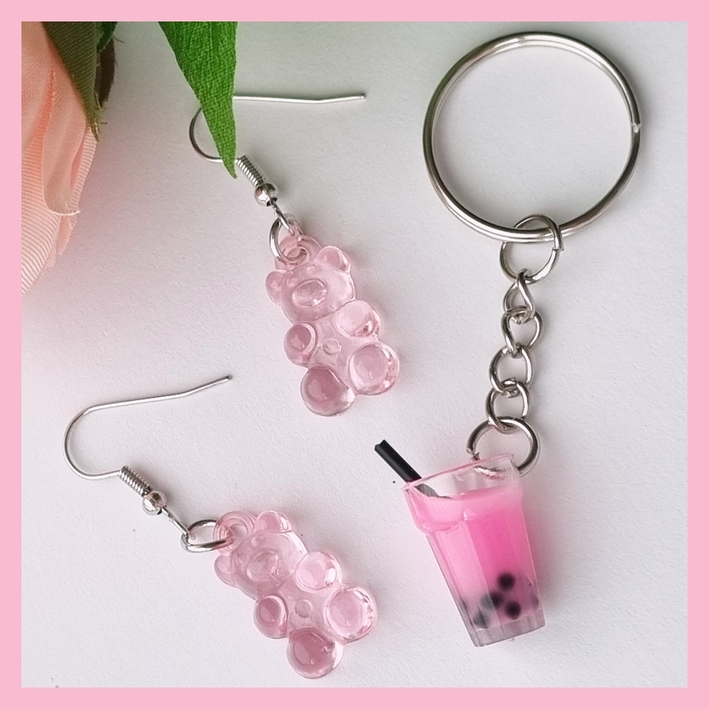 Pink Iced Boba Fruit Soda Keyring & Pink Candy Bear Earrings 🩷🥤 - Picture 1 of 9